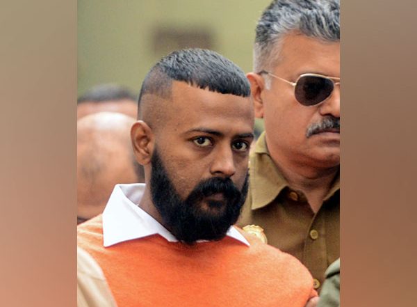 Conman Sukesh Chandrasekhar Files Petition Seeking Transfer of Case to Another Judge; Judicial Custody Extended Till March 31