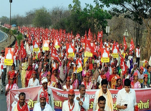 Maharashtra Farmers Call Off Long Foot March Protest From Nashik to Mumbai Against Onion Price