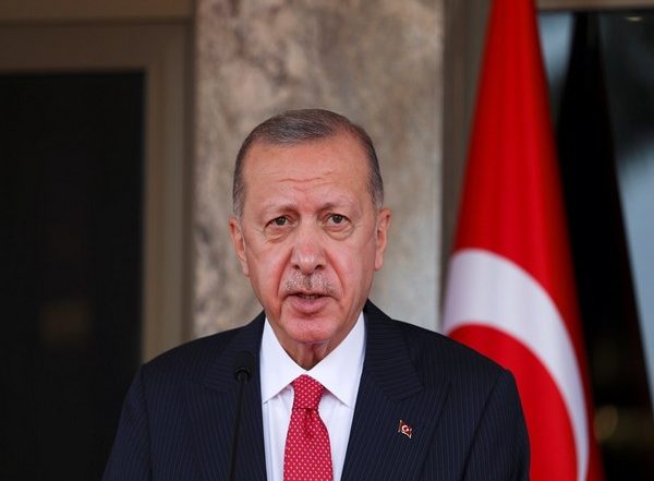 World News | Turkish President Recep Tayyip Erdogan Announces Extension of Black Sea Grain Deal