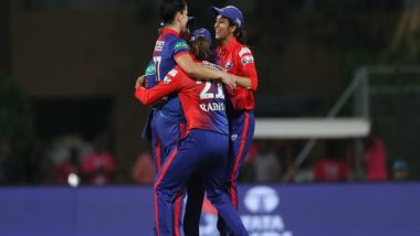 Sports News | WPL: Superb Show by Bowlers Helps Delhi Capitals Restrict Mumbai Indians to 109/8