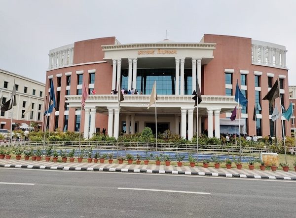 Jharkhand: BJP MLAs Protest Outside State Assembly Against Restrictions Over Use of DJ During Ram Navami