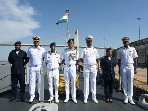 World News | INS Sujata Visits Port Maputo in Mozambique - Vimarsana News
