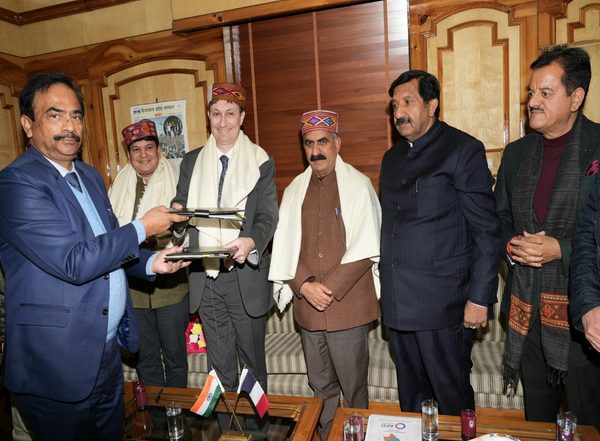 India News | Himachal CM Sukhu Signs MoU for Rs 817.12 Cr Project with French Agency