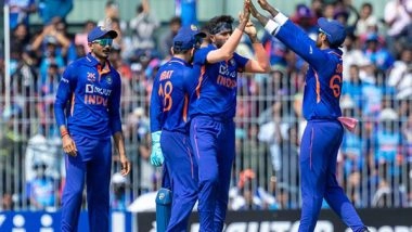 Sports News | Australia Give India 270-run Target in Third ODI; Kuldeep, Pandya Provide Vital Breakthroughs