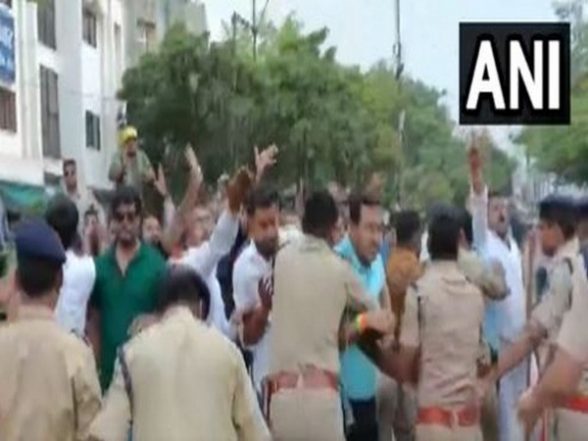 India News | Chhattisgarh: BJP, Youth Cong Workers Clash over Rahul's Disqualification from LS - Vimarsana News