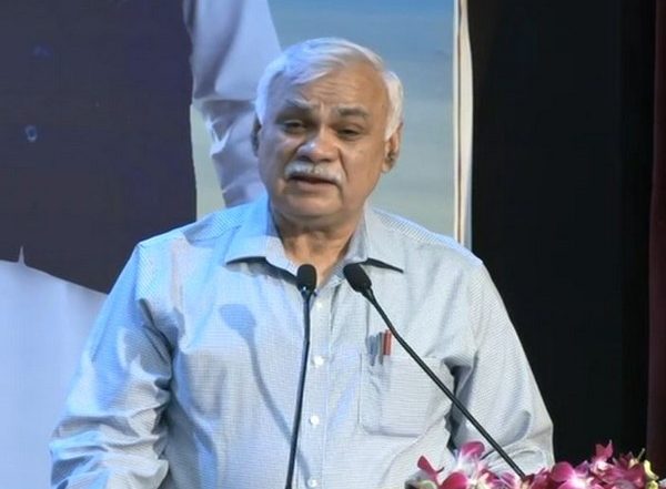 Yogi Adityanath Government 2.0 Completes One Year in Office: Uttar Pradesh Moving Towards Becoming Developed State, Says UP Chief Secretary Durga Shanker Mishra