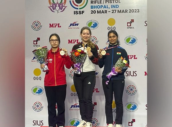 Sports News | Manu Bhaker Clinches India's Sixth Medal at ISSF World Cup