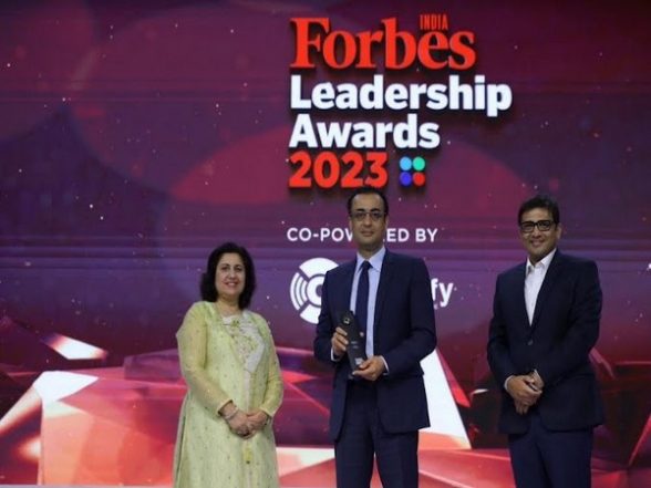 Business News | Max Healthcare CMD Dr Abhay Soi Wins Forbes India 'Entrepreneur of the Year' Award - Vimarsana News