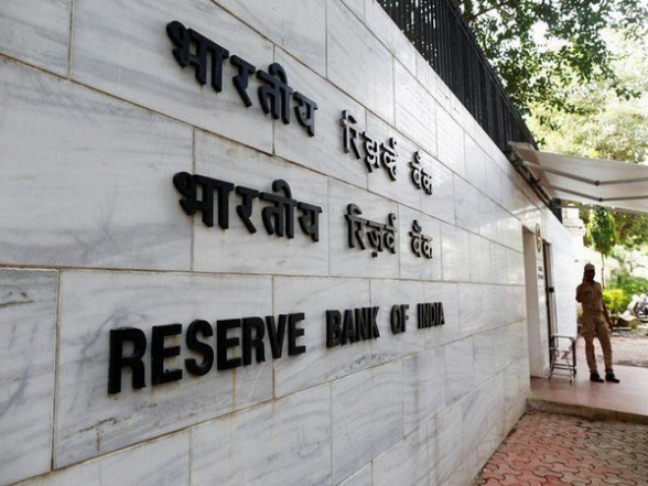 RBI Likely to Pause Interest Rate Hike in April Policy Meet