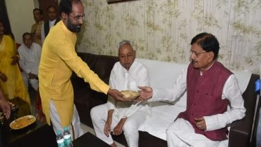 India News | Bihar CM Visits Party Leader Sanjay Mayukh's House on Chaiti Chhath