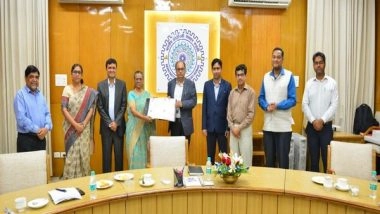 India News | IITRDF, GIC Re Sign MoU for Development of Semi-Transparent Perovskite Solar Cells