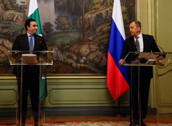 World News | Russia Frustrated with Pakistan over Broken Commitments to Import Oil: Report