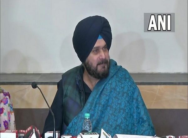 India News | Congress Leader Navjot Sidhu Likely to Be Released from Patiala Jail Tomorrow