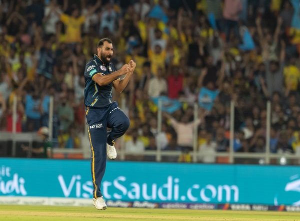 Sports News | Mohammed Shami Clinches His 100th IPL Wicket in Match Against CSK