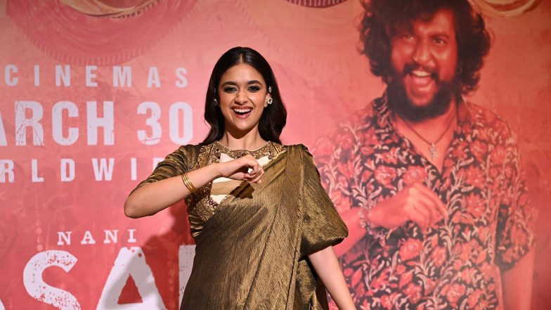 Dasara: Keerthy Suresh Gifts Gold Coins of 10 Grams Each to 130 Unit Members - Reports