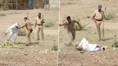 Viral Video: Father Visits Examination Centre in Jalgaon To Hand Over Chits to Son Appearing for Maharashtra Board Exams, Gets Beaten Up by Cops