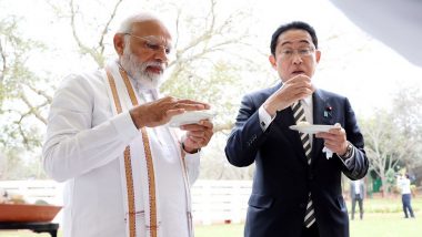 PM Narendra Modi, Japan PM Fumio Kishida Relish Golgappa, Idlis, Lassi and Aam Panna at Buddha Jayanti Park (Watch Video)