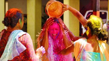 Holi 2023 Colour Removal Tips: How To Remove Holi Colours off Your Skin and Hair Naturally Without Damaging Them