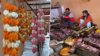Holi 2023: Artists in Nashik Make Flower-Shaped Sweets 'Hargangan Flowers' for Customers To Consume on Holi (See Pics)