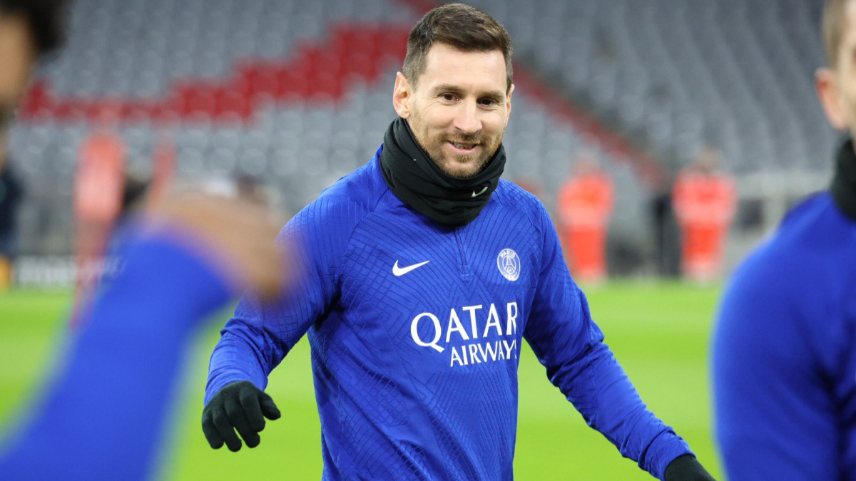 Is Lionel Messi playing for PSG against Bayern Munich tonight?