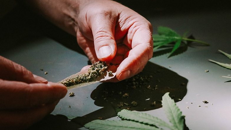 Thailand: Man Beats Cannabis Enthusiasts To Roll Fastest Joint in 43 Seconds, Becomes Fastest Joint-Roller in Phuket