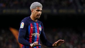 Liverpool Reportedly Secure Ronald Araujo on Loan from Barcelona