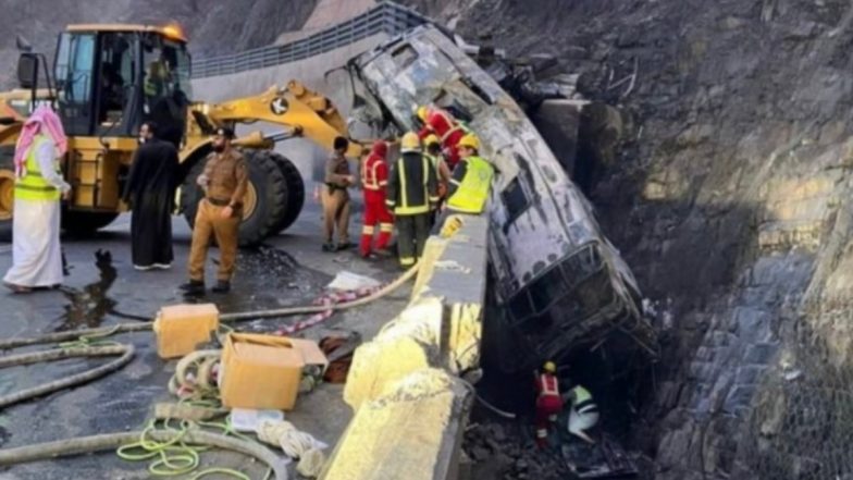 Saudi Arabia Road Accident: At Least 20 Killed, 29 Injured After Bus Hits Bridge and Burst Into Flames in Asir (Watch Video)