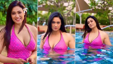 Shweta Tiwari Takes a Dip in Pool in Pink Monokini; Actress Puts Her Cleavage on Display in These Hot New Insta Pics
