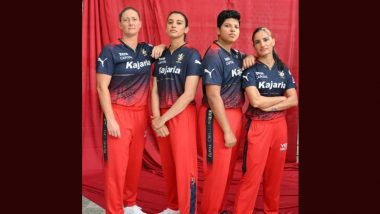 Smriti Mandhana Poses in RCB Jersey With Teammates Ahead of WPL 2023, Writes 'To New Beginnings' (See Pics)