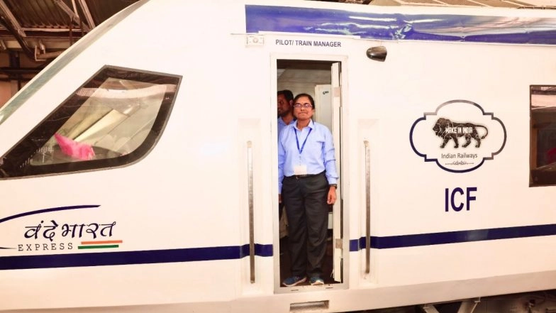 First Woman Loco Pilot Surekha Yadav of Vande Bharat Express Train