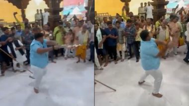 Heart Attack Caught on Camera! Ujjain Mahakal Temple Priest's 17-Year-Old Son Dies While Performing Sword Stunts, Video of Shocking Incident Goes Viral