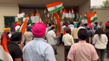 Sikhs Protest in Delhi Against Pulling Down of Tricolour by Pro-Khalistani Supporters at Indian High Commission in London (Watch Video)