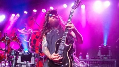 Wayne Swinny, Founding Member and Guitarist for Band Saliva, Dies at 59