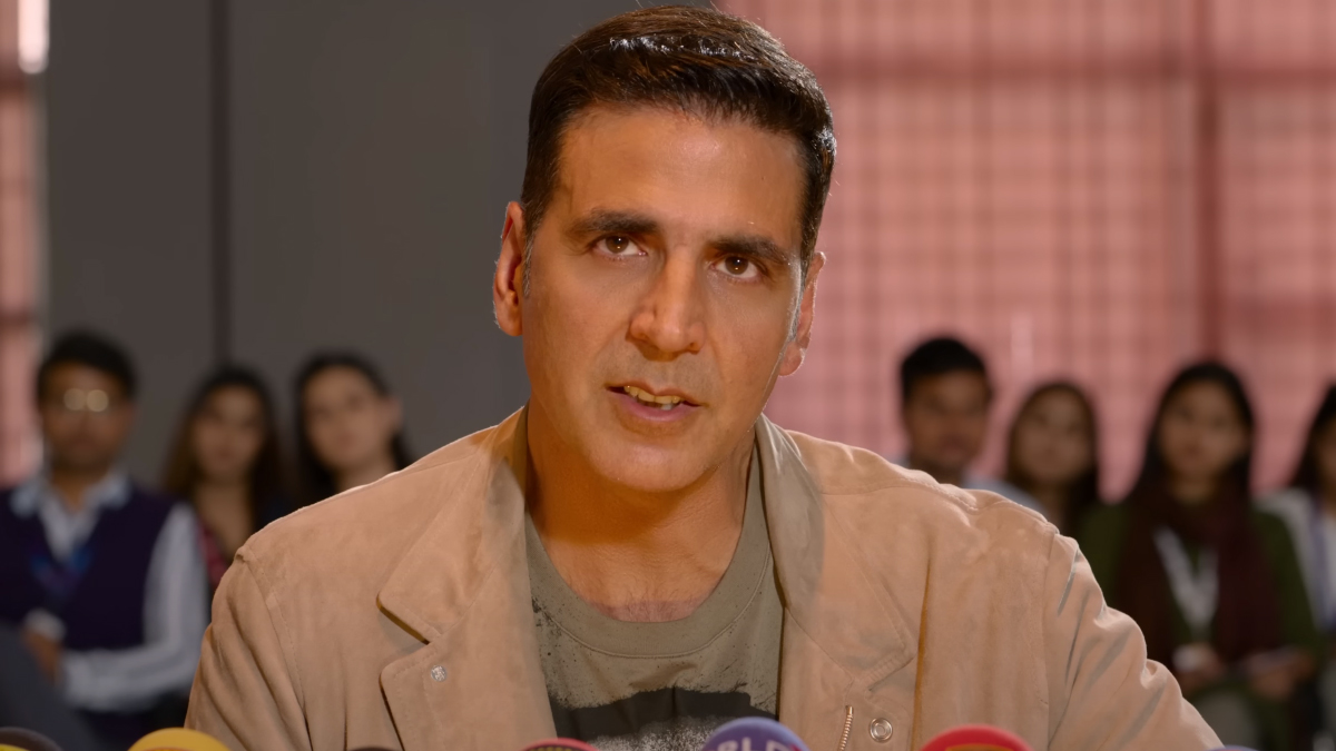 Pathaan  Akshay Kumar's Selfiee beats Shehzada on first weekend