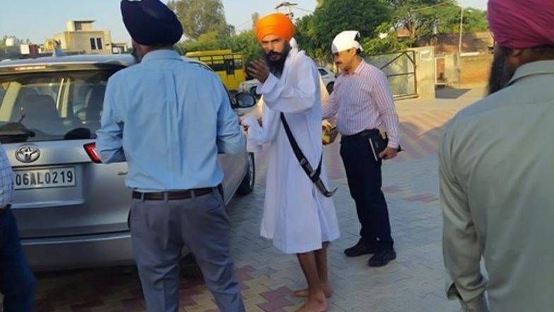 Amritpal Singh Arrested: ‘Waris Punjab De’ Chief and Pro-Khalistan Preacher, Arrested From Moga District by Punjab Police