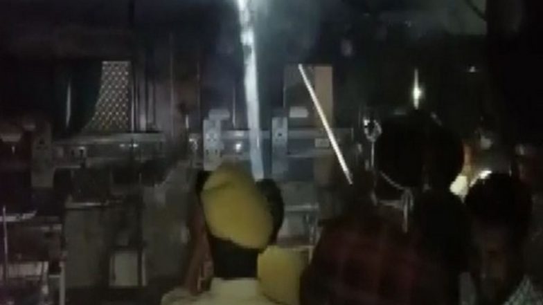 Rajasthan Fire: Blaze Erupts at Dungarpur Medical College, 12 Children Rescued