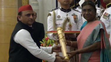 Padma Awards 2023: Mulayam Singh Yadav Conferred Padma Vibhushan Posthumously, Son Akhilesh Yadav Receives Award (Watch Video)