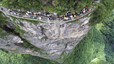 China: Four People Die by Suicide at Famous Tourist Destination Glass Skywalk in Tianmen Mountain