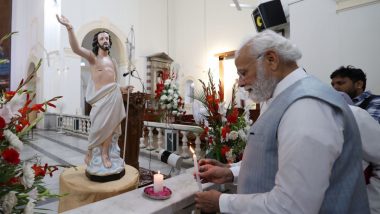 Easter 2023: PM Narendra Modi Visits Sacred Heart Cathedral Catholic Church in Delhi (Watch Video)