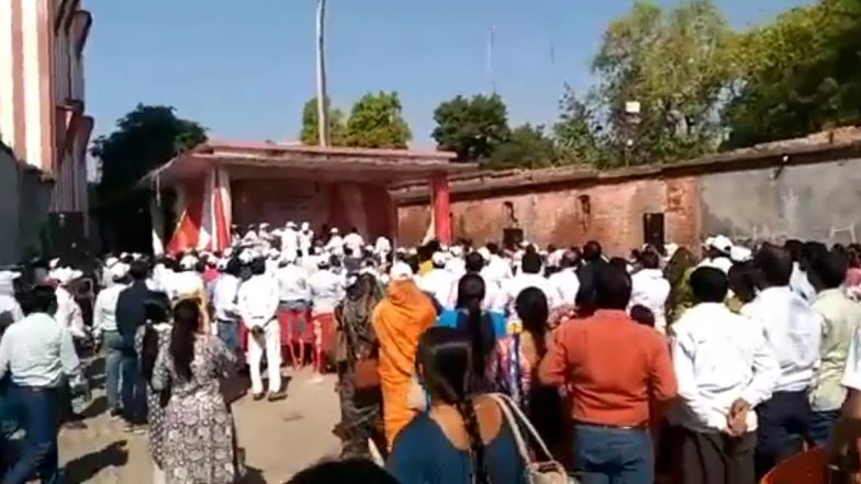 Uttar Pradesh: Gas-Filled Balloons Burst and Cause Explosion During 'School Chalo' Event in Jaunpur, Video of Terrifying Incident Surfaces