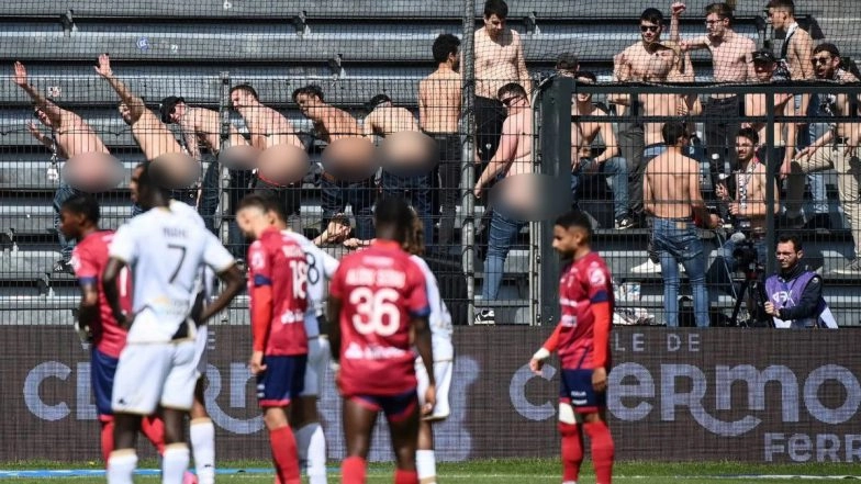 French Football Spectators Drop Pants, Show Their Bums To Distract Rival Player From Taking a Penalty During Clermont Foot vs Angers Ligue 1 Match