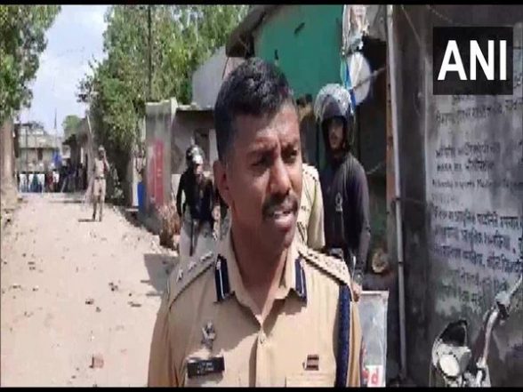 India News | Two Groups Clash in Maharashtra's Jalgaon After Statue Vandalised, 12 Detained - Vimarsana News