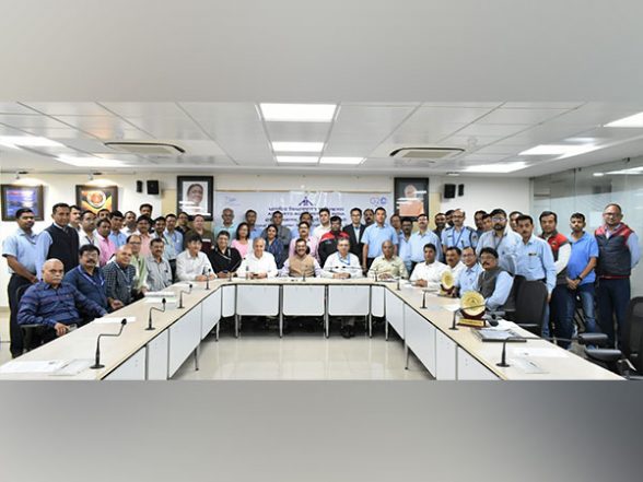 India News | Annual Day of Airports Authority of India Celebrated with Full Enthusiasm in Guwahati - Vimarsana News