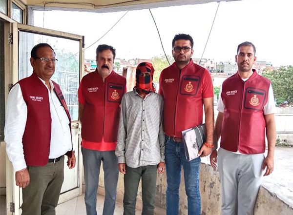 India News | Delhi Police Crime Branch Arrests Convicted Narcotics Trafficker from India-Bangladesh Border in West Bengal