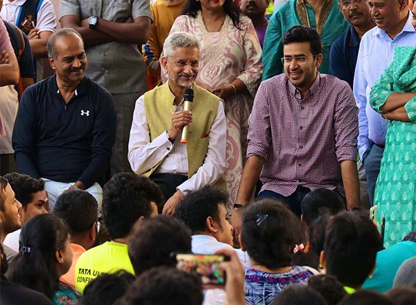 India News | Class on PM Modi's Foreign Policy: EAM Jaishankar Interacts with Bengaluru Youth