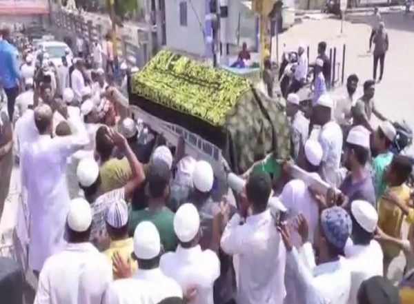 India News | Karnataka: Right-wing Activist Booked in Connection with Cattle Trader's Death