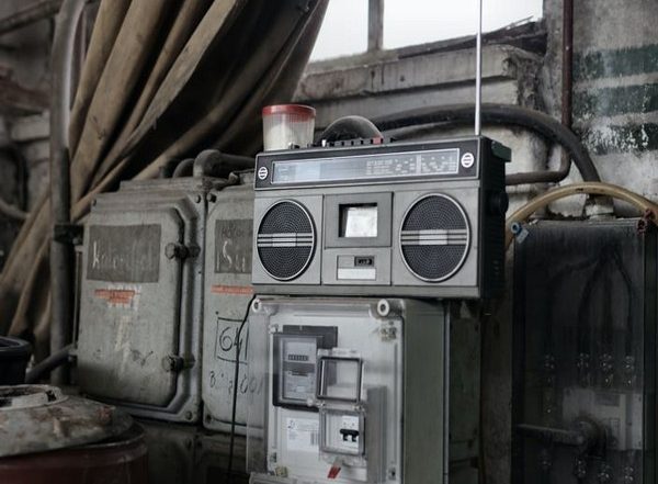 Afghanistan: Taliban Shuts Women-Run Radio Station for Playing Music During Holy Month of Ramzan