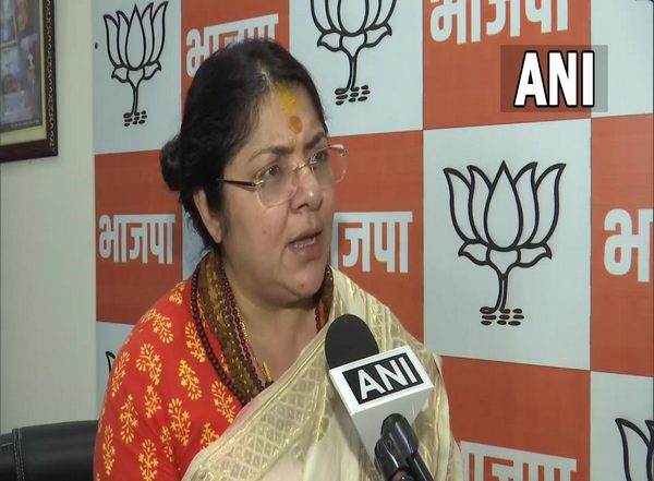 India News | Bengal Violence: BJP's Locket Chatterjee Accuses Mamata Banerjee of Giving Free Hand to Muslims