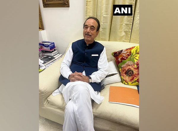India News | Azad Calls PM Modi a Statesman, Says Congress Has No Influence Among Masses