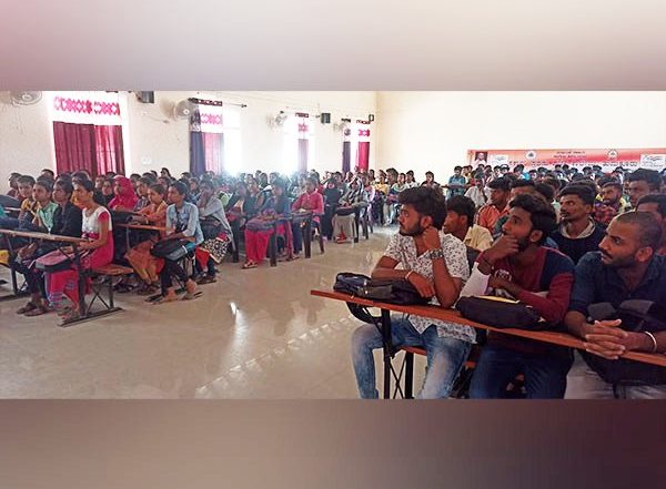 Employment News: NASSCOM Foundation and Micro Focus Now Open Text Collaboration Empowers 1000 Youth From Marginalized Communities in Bengaluru